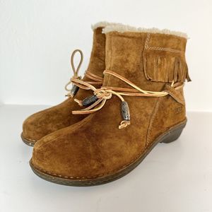 Ugg Gaviota Australia Boots Women's Size 8 Chestnut Brown Suede Fringe Sheepskin